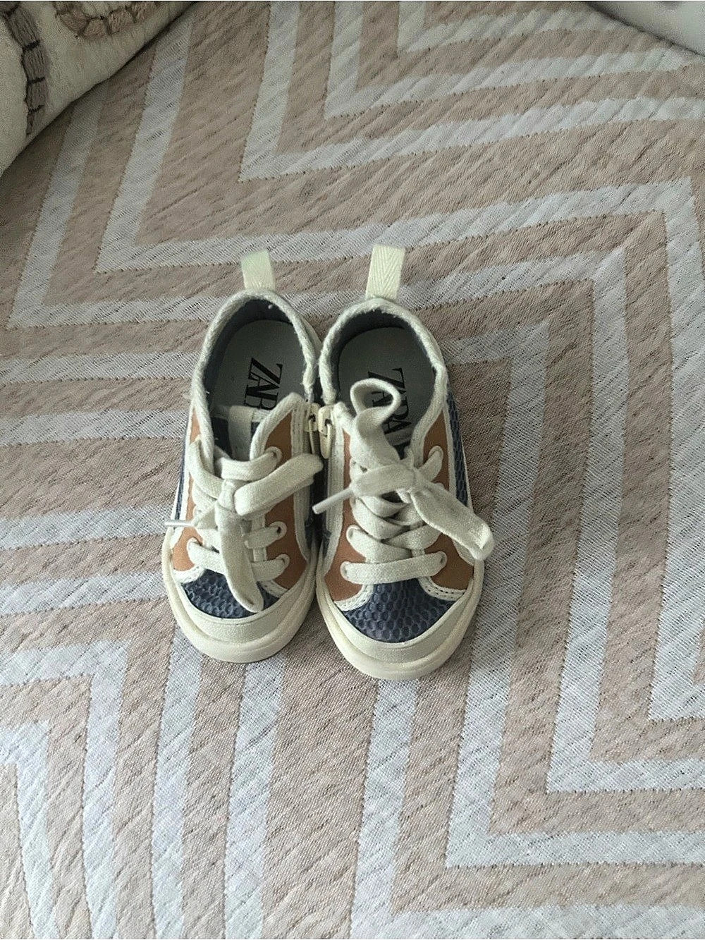 Zara Kids Sneakers in White & Blue